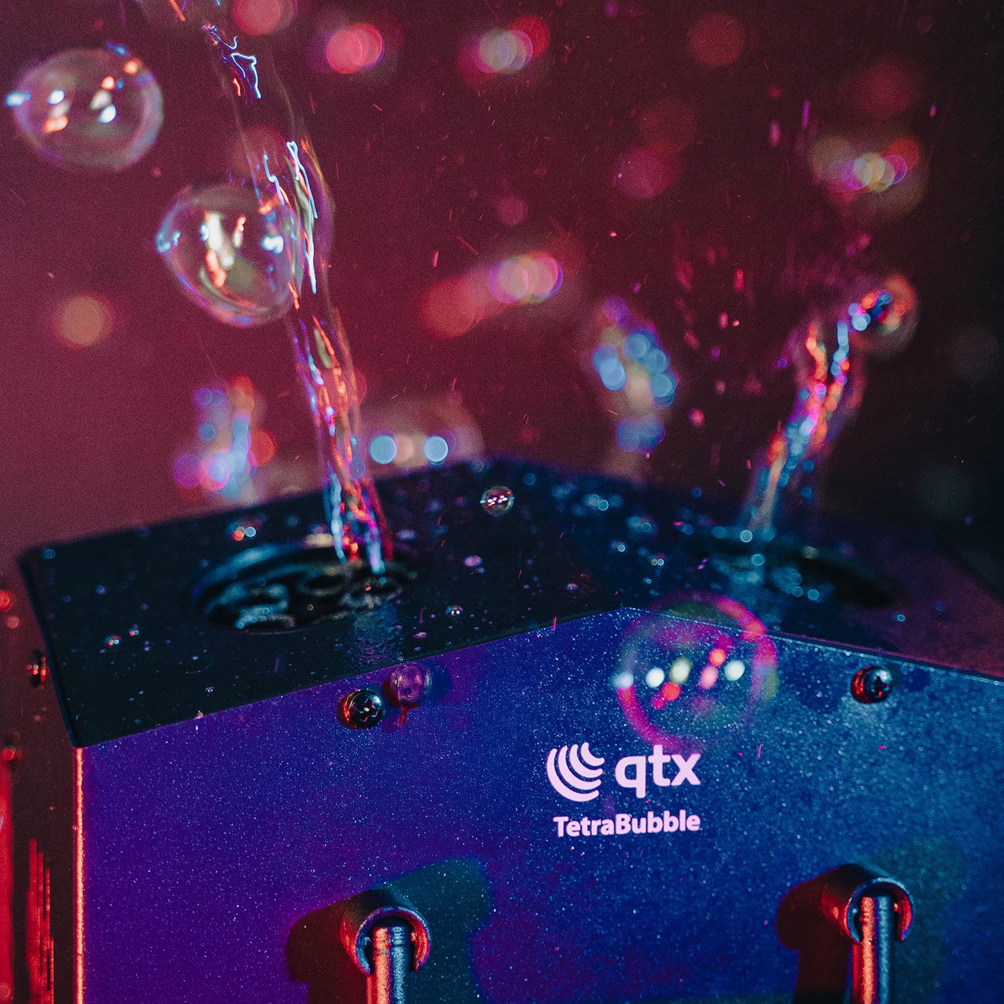 Tetra Bubble: High Output 4-Wheel Bubble Machine