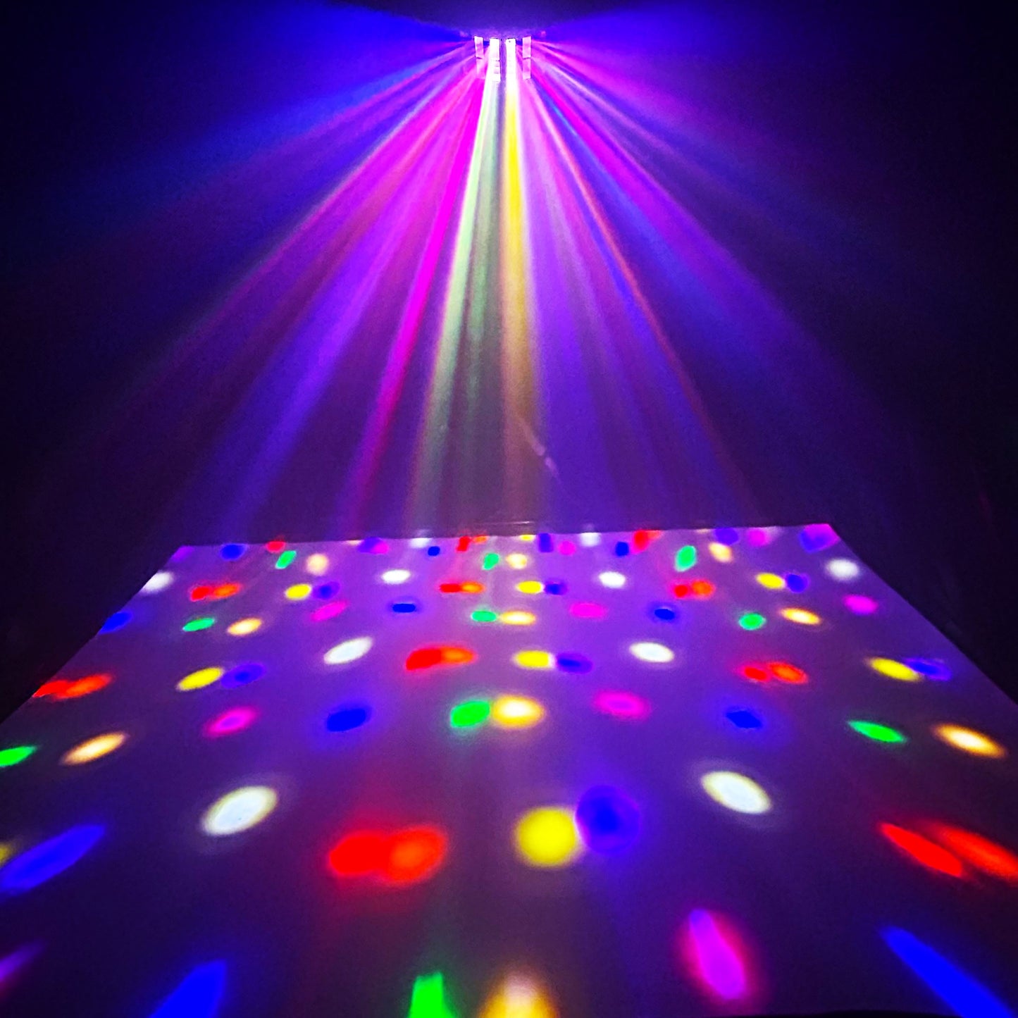 CFX Comvibe 1 LED Derby, Strobe and UV 3 in 1