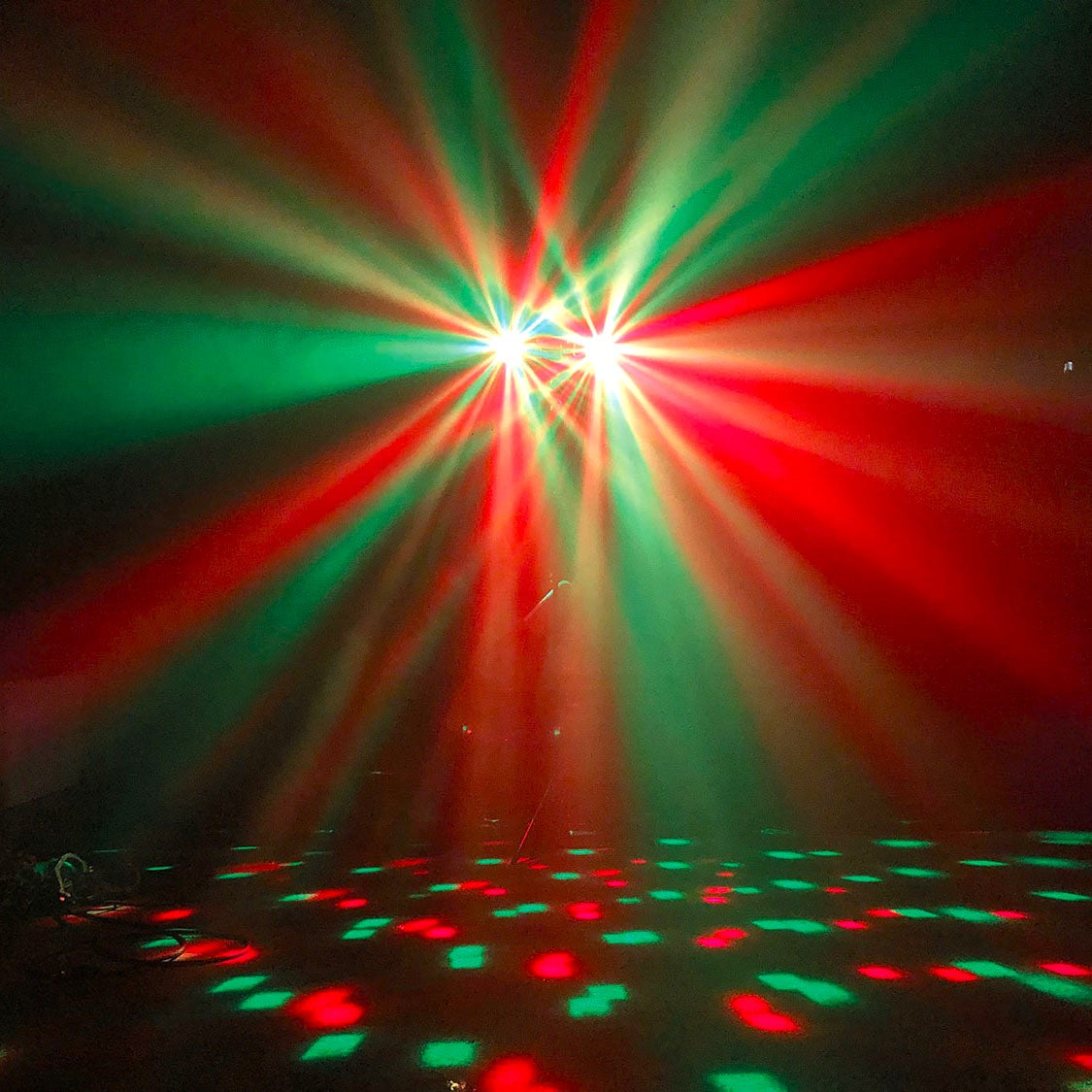 CFX Partyvibe 2 - Compact Par LED wash and Magic Ball effect on stand